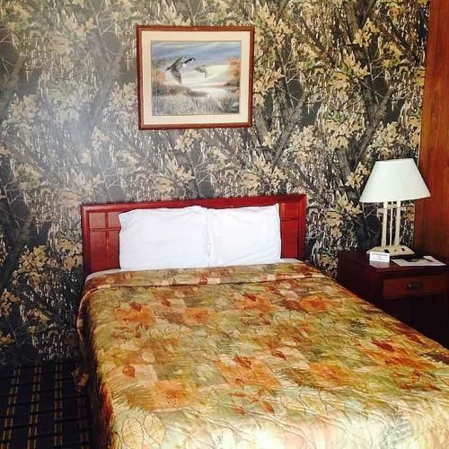 Big 12 Motel Broken Bow Екстериор снимка